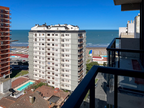 Monoambiente Playa Grande Con Vista Al Mar  