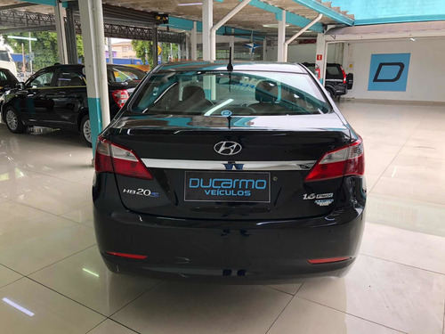 Imagem 4 de 12 de Hyundai Hb20s 2014 1.6 Comfort Plus Flex 4p