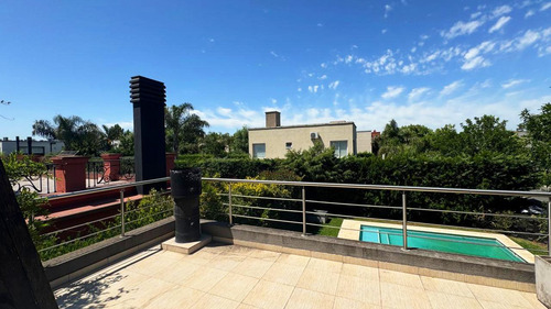 Casa En Venta, 4 Ambientes, Haras Maria Victoria