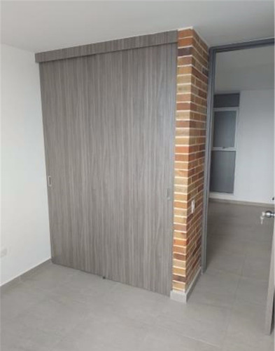 Imagen 10 de 12 de Venta Apartamento En San Lorenzo Reserva