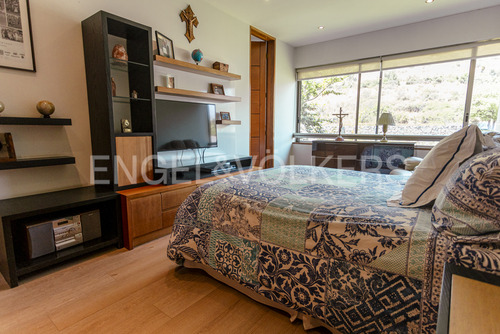 Departamento Arquitecto De Groote En Valle Escondido