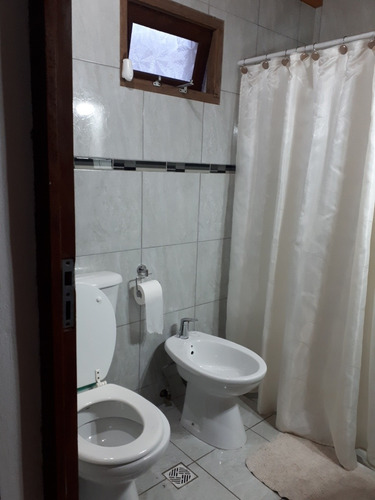 Imagen 8 de 17 de Casa Céntrica El Bolsón - Alquiler Turístico X Día - La Casita De María