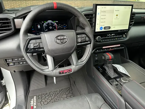 Toyota Sequoia 3.5 V6 Trd Pro