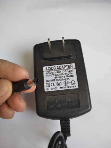 Imagen 2 de 5 de Cargador Para Teclado Yamaha De 12v-2a
