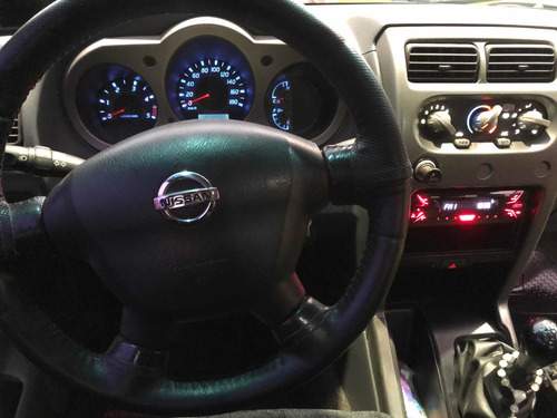 Nissan Frontier 2.8 D/c 4x2 Se 2006