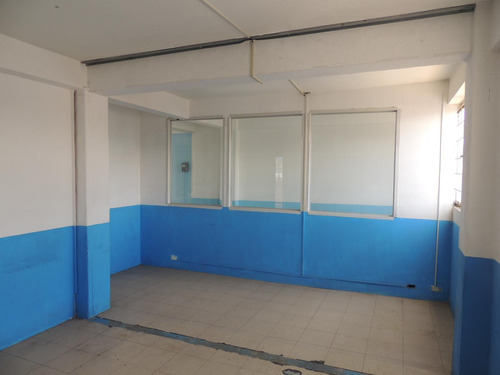 Renta De Local En Valle De Aragón 1ra Secc, Perfecto Para Gimnasio, Clases O Bodega