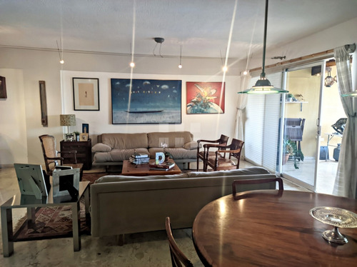 Imagen 6 de 14 de Venta Townhouse C.r. Las Marinas, Lechería