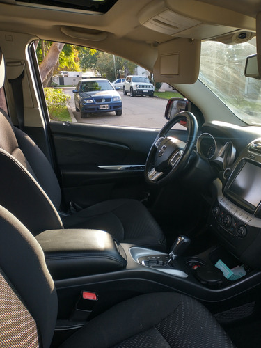 Dodge Journey 2.4 Sxt Atx Techo 3filas