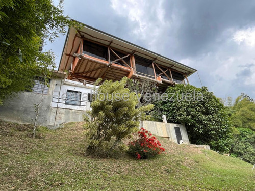 En Venta ''la Casa Del Árbol'' En Los Guayabitos Lld