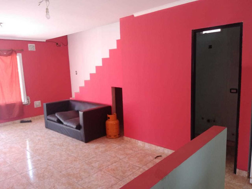 Duplex De 3 Amb Apto Credito Hurlinghan Of 1599