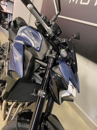 Imagem 4 de 10 de Z900 Azul 2022 - Sua Chance