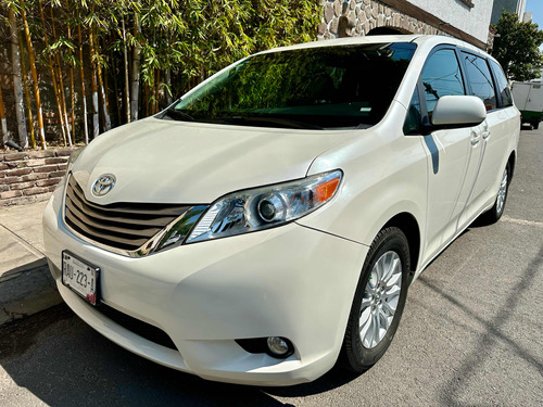 Toyota Sienna 3.5 Xle Piel At