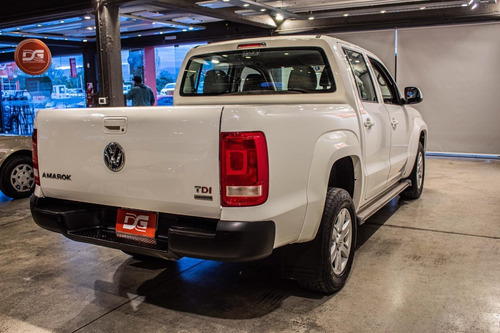 Imagen 8 de 13 de Vw Amarok Trendline 2.0 Tdi 4x4 91.000km 2015 Blanco