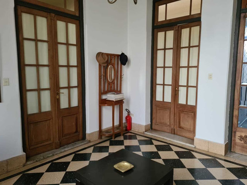 Imagen 8 de 14 de Hermosa Casa De Estilo En Ph. Ideal Profesionales -en 4 Y 58