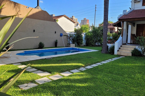 San Miguel - Exclusiva Propiedad - Con Consultorio, Oficina O Departamento Independiente Con Baño