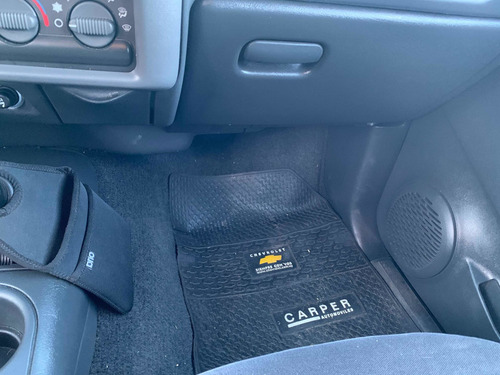 Chevrolet S10 S102.4