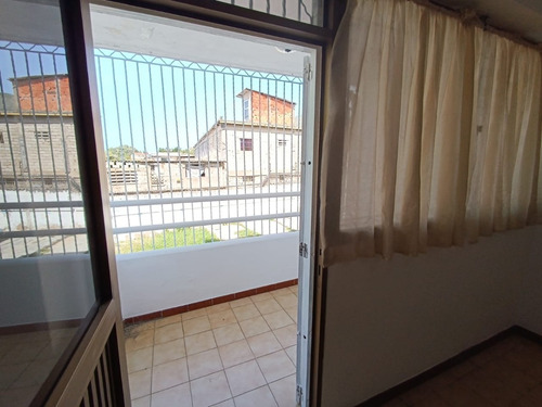 Apartamento En Residencias Gadar, Ic-00305