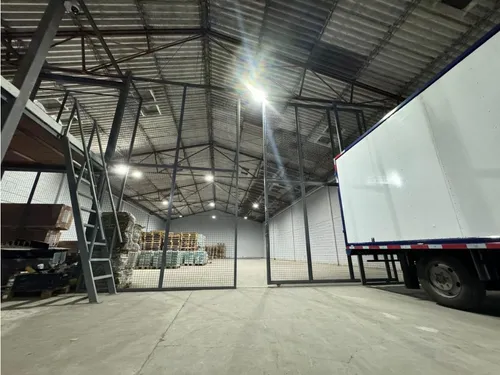 Bodega De 1.000 M2 En Arriendo, Parque Industrial Fontibon