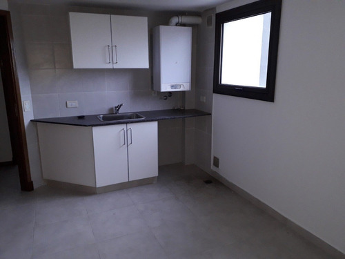 Imagen 14 de 24 de Ug-impecable Piso 4 Ambientes Con Vista Panorámica. A Estrenar