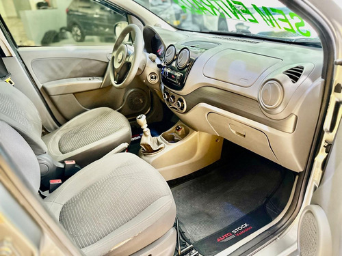 Fiat Palio 1.4 MPI ATTRACTIVE 8V FLEX 4P MANUAL