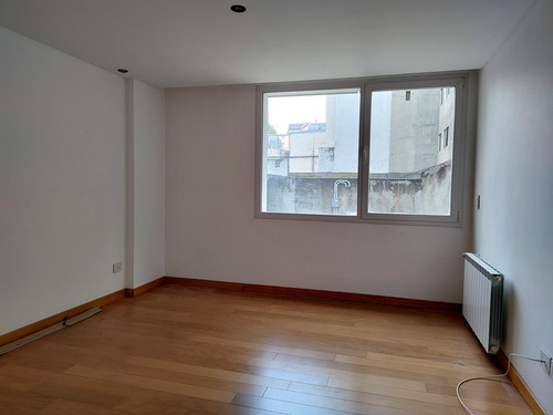 Departamento En Venta En Bariloche. Vista Al Lago. Cochera. Gimnasio Salón.