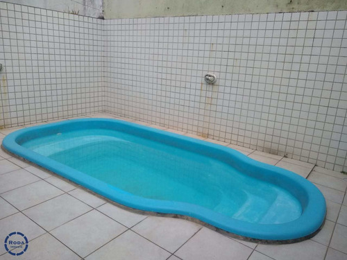 Casa Com 3 Dorms, Vila Voturua, São Vicente - R$ 400 Mil, Cod: 11757 - V11757
