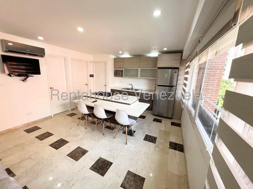 Apartamento En Alquiler En El Rosal, Totalmente Equipado