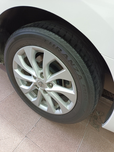 Imagen 10 de 11 de Nissan Sentra 2018 2.0 Advance