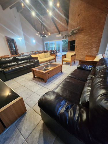 Vive En El Barrio Inglés En Un Townhouse Con Full Amenities