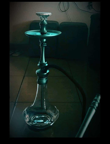 Imagem 1 de 3 de Narguile Mid Usada