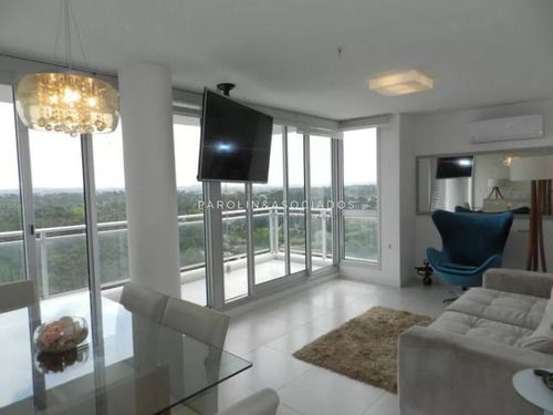 Departamento En Venta De 2 Dormitorios En Bellagio Tower, Punta Del Este