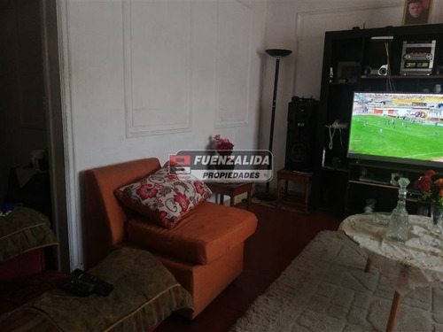 Casa En Venta De 6 Dormitorios En Independencia