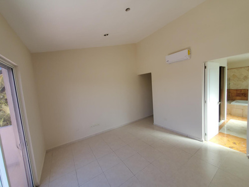 Casa En Venta En Playa Del Carmen 3 Recamaras Con Alberca Privada