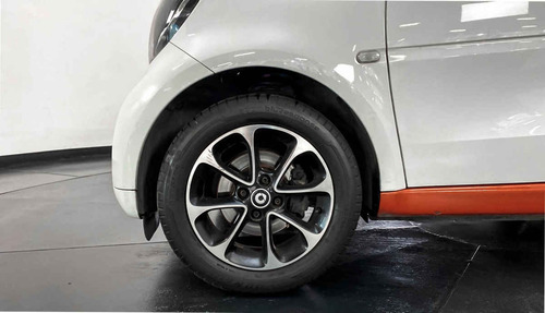 Imagen 10 de 15 de 36218 - Smart Fortwo 2017 Con Garantía