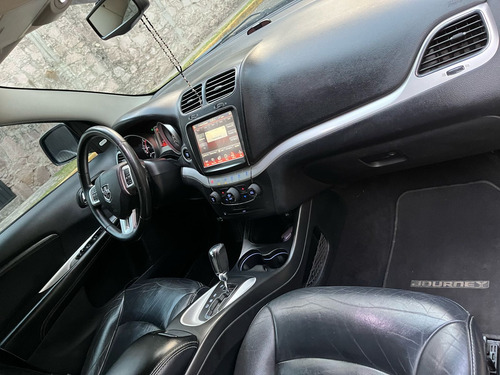 Dodge Journey 2.4 Sxt 7 Pas. At
