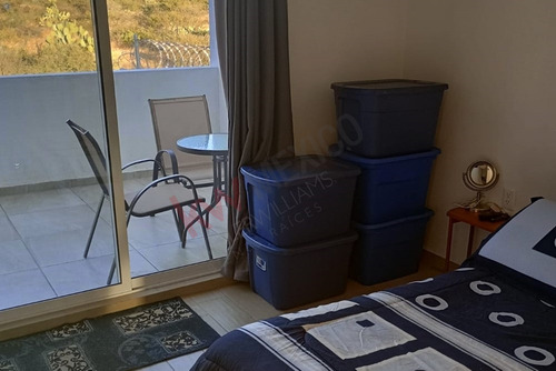 ¡exclusiva Residencia En Venta En El Encino & Golf, Huimilpan, Querétaro!