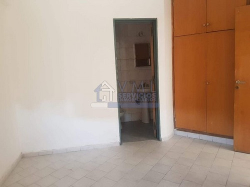 Imagen 2 de 8 de Velez Sarsfield 526 Excelente! Departamento 1 Dormitorio Con Patio Propio!
