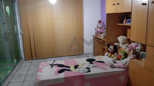 Imagem 15 de 22 de Sobrado Com 3 Dormitórios, Sala, Cozinha, Banheiro Com Vaga Para 2 Carros - So0071