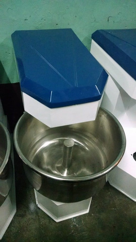 Maquina Amasadoras Sobadoras Y Batidoras