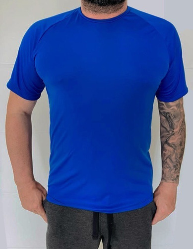 Imagem 1 de 2 de Camiseta Slim Dryfit Azul Royal Allwinners