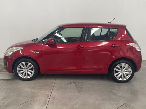 Imagen 3 de 11 de Suzuki Swift 2014 1.4 Gls Mt