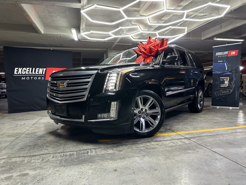 Cadillac Escalade 6.2 Plinum 4x4 At