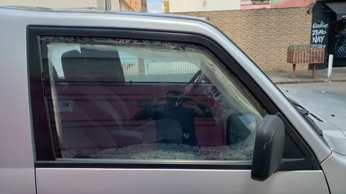 Mitsubishi Pajero Gls -b