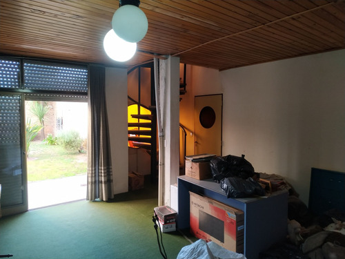 Imagen 25 de 30 de Venta De Ph Tipo Departamento 5 Amb. Lujan Centro