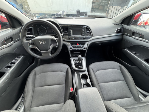 Hyundai Elantra 2.0 Gls Mt