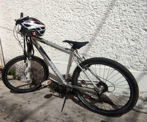 Bicicleta Schwinn Sidewinder Montaña R29