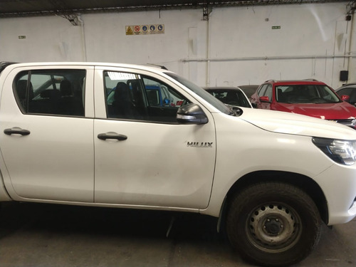 Toyota Hilux 2017 2.4 4x4 Doble Cabina 6m/t