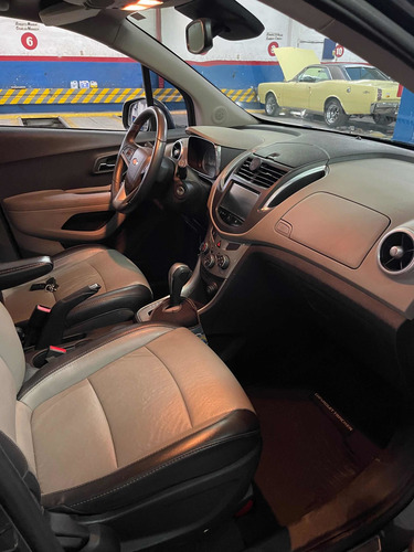 Imagen 10 de 13 de Chevrolet Tracker 1.8 Ltz+ Awd At 140cv 2015