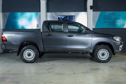 Imagen 2 de 25 de Toyota Hilux Dx 2.4tdi 150cv 4x4 Mt 0km Entrega Inmediata
