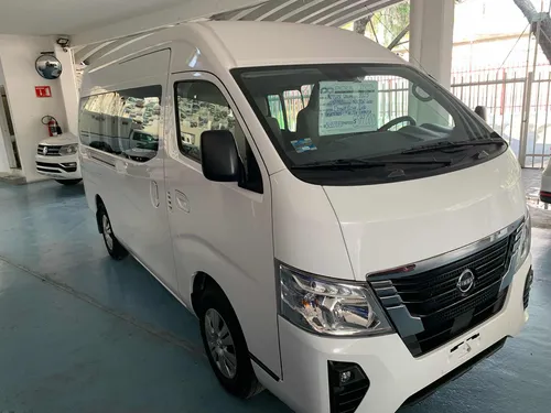 Nissan Urvan Lujo 11 Pasajeros